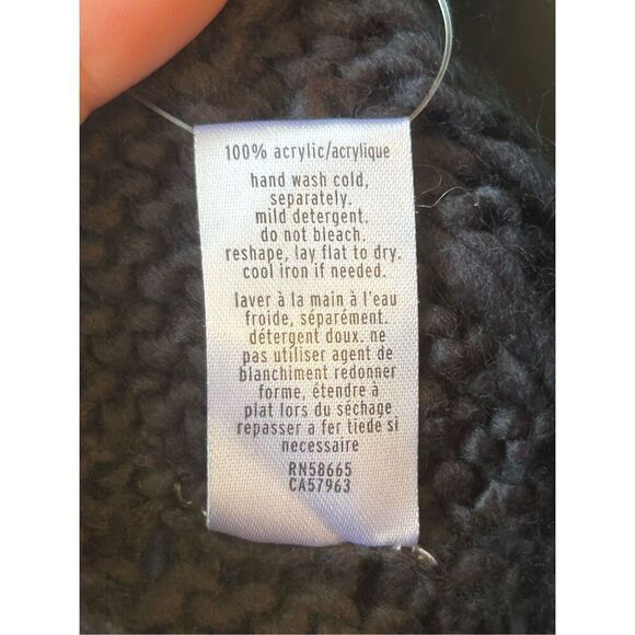 NWT BP Knitted cable infinity scarf Dark Gray - Picture 4 of 4
